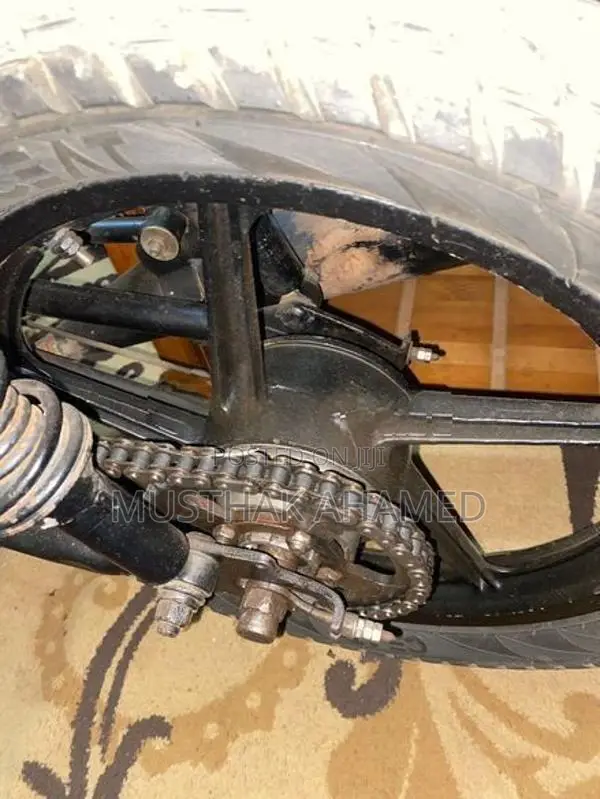 Bajaj Platina 125 2010