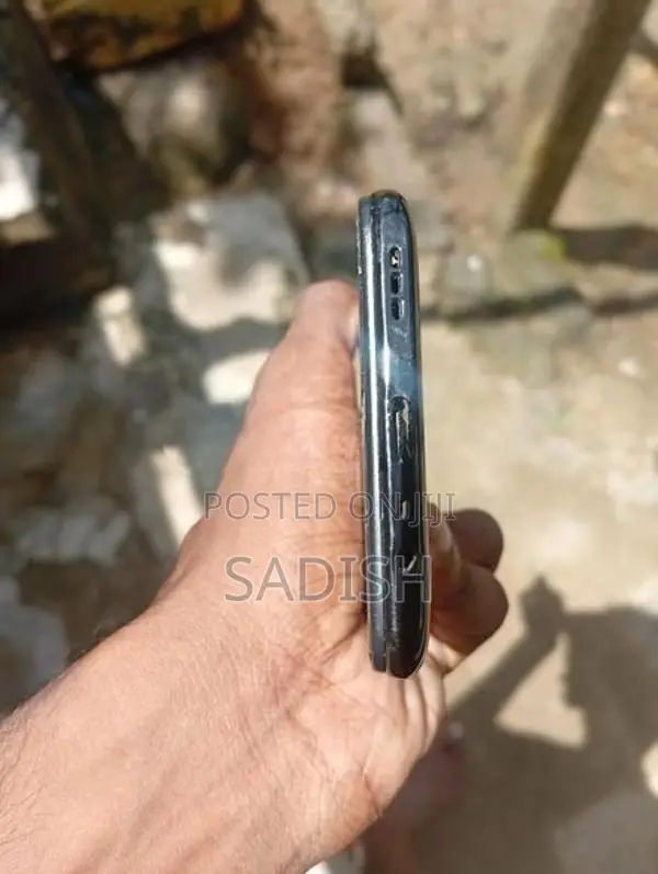 Oppo A31 (Used)