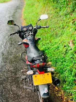 Bajaj Discover Discovery 150 (2012) 2012