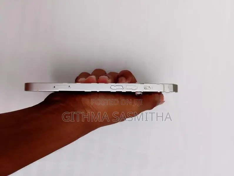 Apple iPhone 14 (Used)