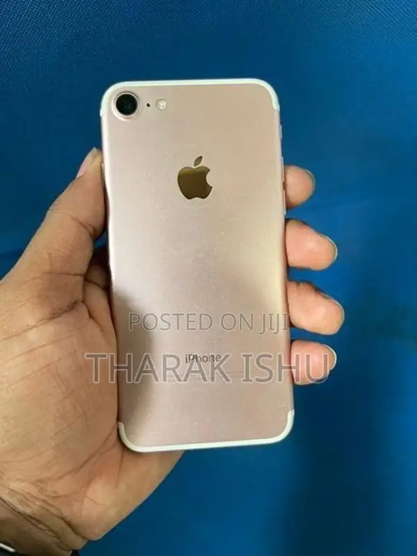 Apple iPhone 7 128GB (Used)
