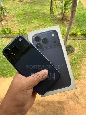 Apple iPhone 17 Pro 256GB (Used)
