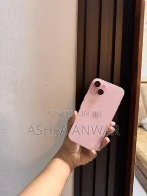 Apple iPhone 15 (Used)
