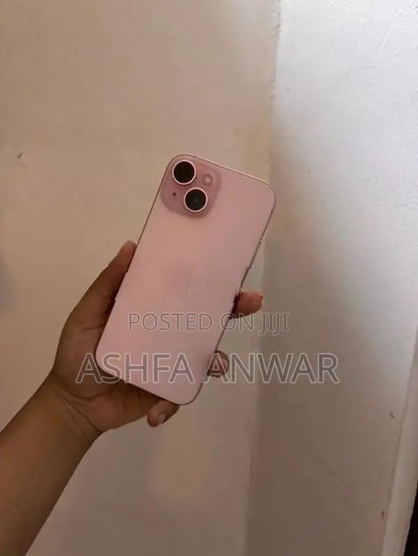Apple iPhone 15 (Used)