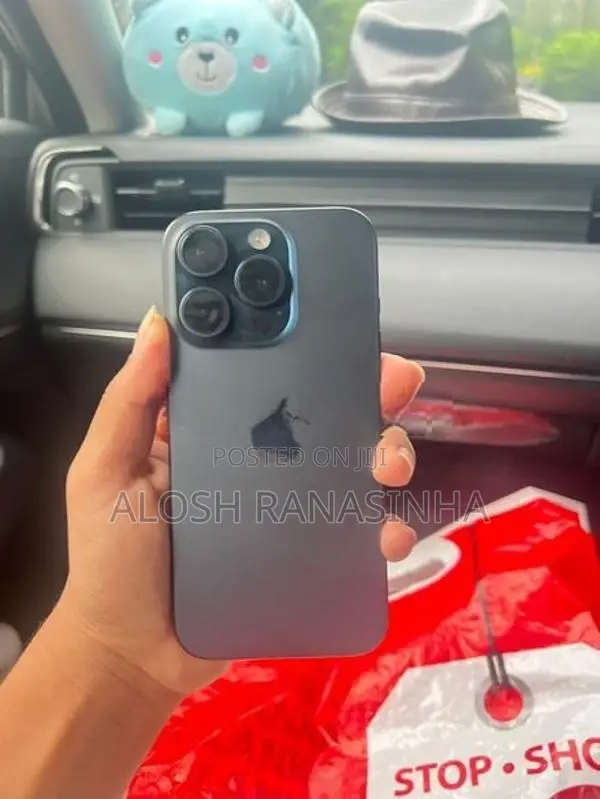 Apple iPhone 15 Pro (Used)