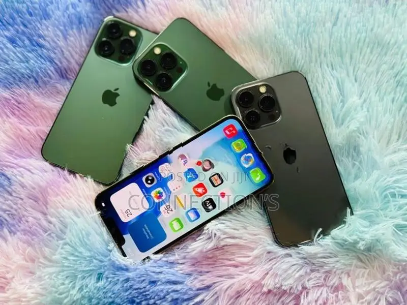 Apple iPhone 13 Pro camera unknown part (Used)
