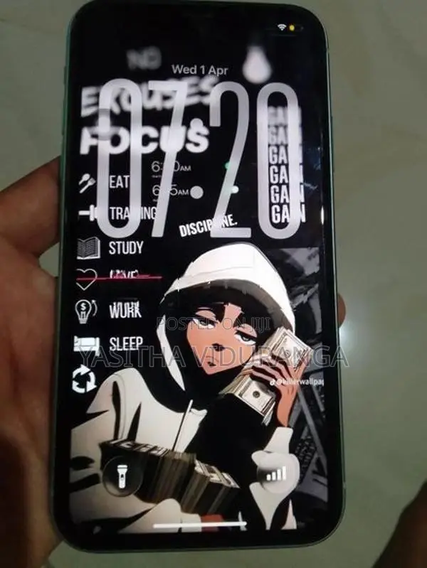 Apple iPhone 11 (Used)