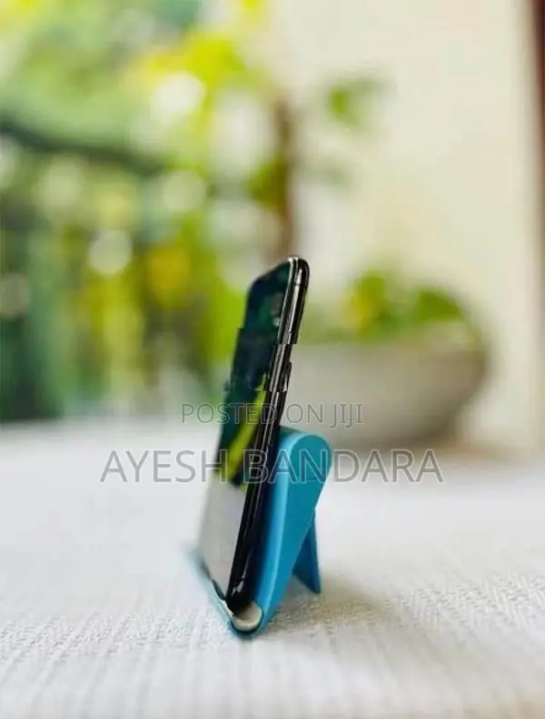 Apple iPhone X LL/A version (Used)