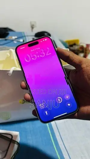 Apple iPhone 15 128GB (Used)
