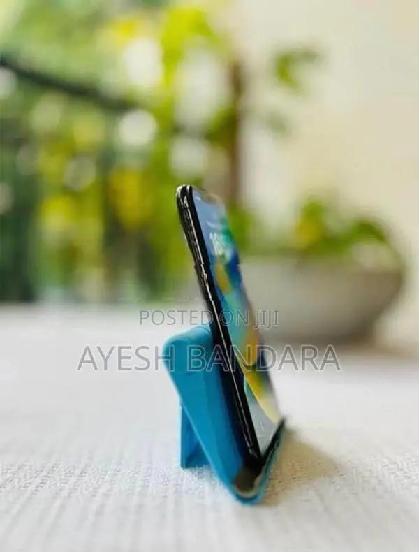 Apple iPhone X LL/A version (Used)