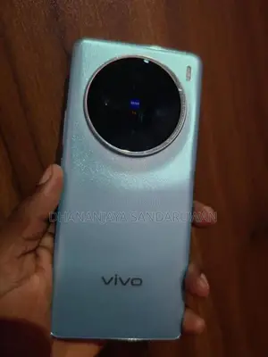 Vivo x100 12/256GB (Used)
