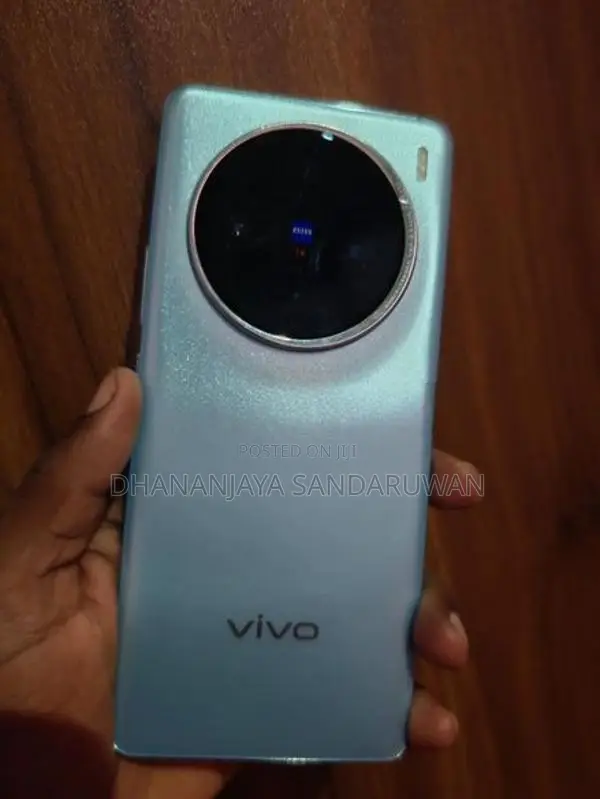 Vivo x100 12/256GB (Used)