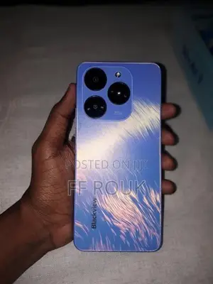 Black view Shark 9 Blue (Used)