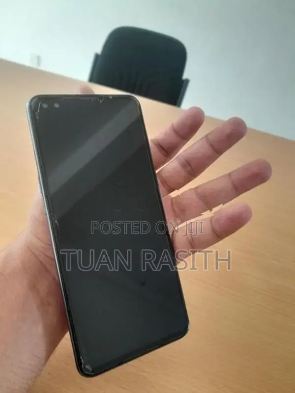Oppo F17 Pro (Used)