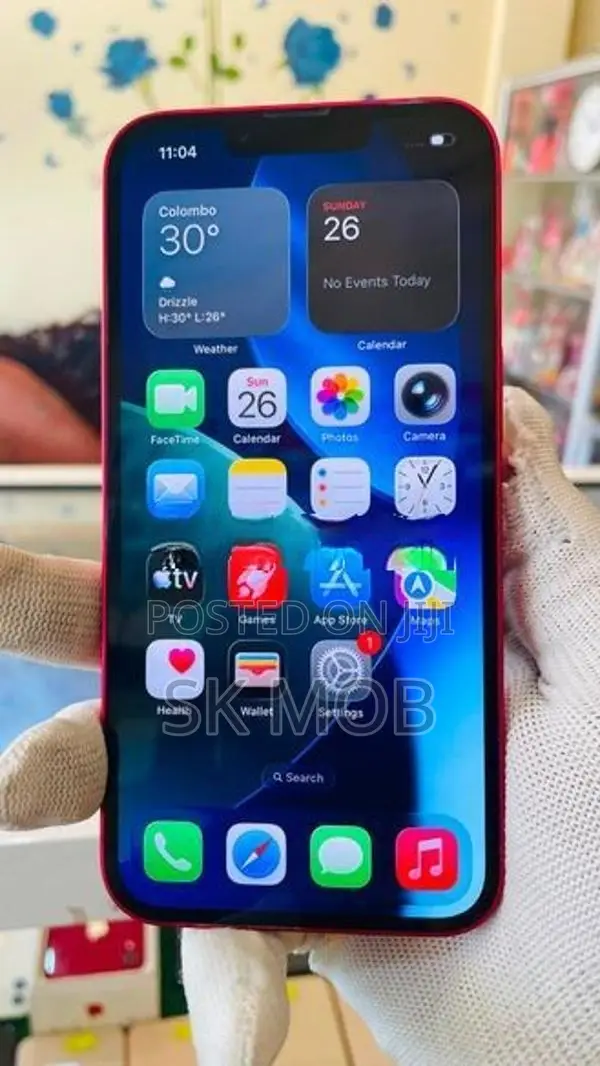 Apple iPhone 13 (Used)