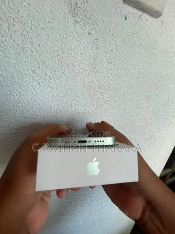 Apple iPhone 12 mini 64gb (Used)