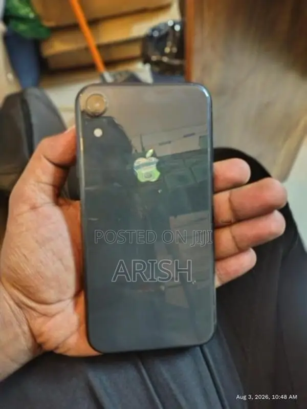 Apple iPhone XR (Used)