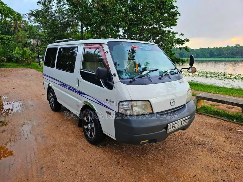 Mazda Bongo Lion Face 2007 Van (Used)