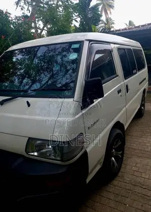 Mitsubishi PO15 2011 Van (Used)
