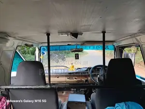Mitsubishi L300 1983 Van (Used)