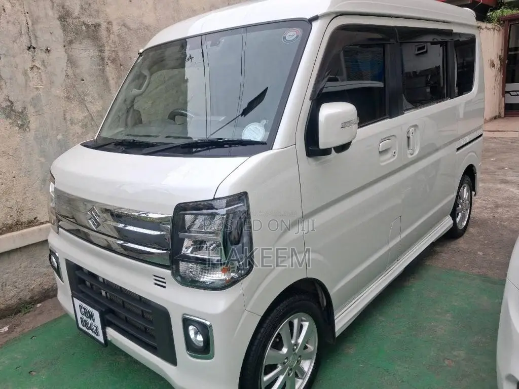 Suzuki Da17 W 2024 Van (Used)