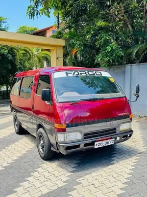 Isuzu Fargo 1984 Van (Used)