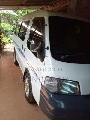 Nissan Vanette 2001 Van (Used)