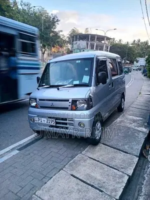 Mitsubishi MiniCab 2017 Van (Used)