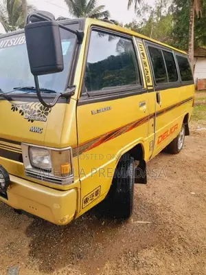 Mitsubishi L300 1980 Van (Used)