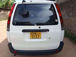 Toyota Cr42 1999 Van (Used)