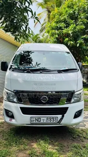 Nissan NV 350 2017 Van (Used)