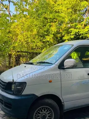 Toyota Townace Noah CR51 1997 Van (Used)