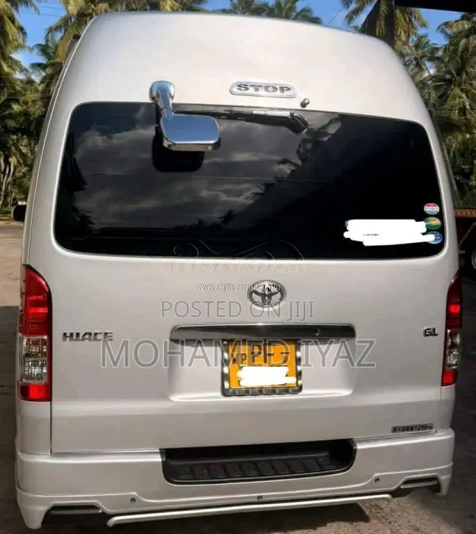 Toyota KDH High Roof 223B 2009 Van (Used)