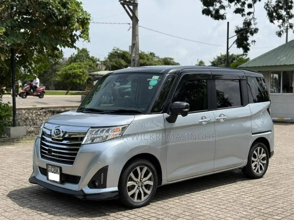 Daihatsu THOR 2018 Van (Used)