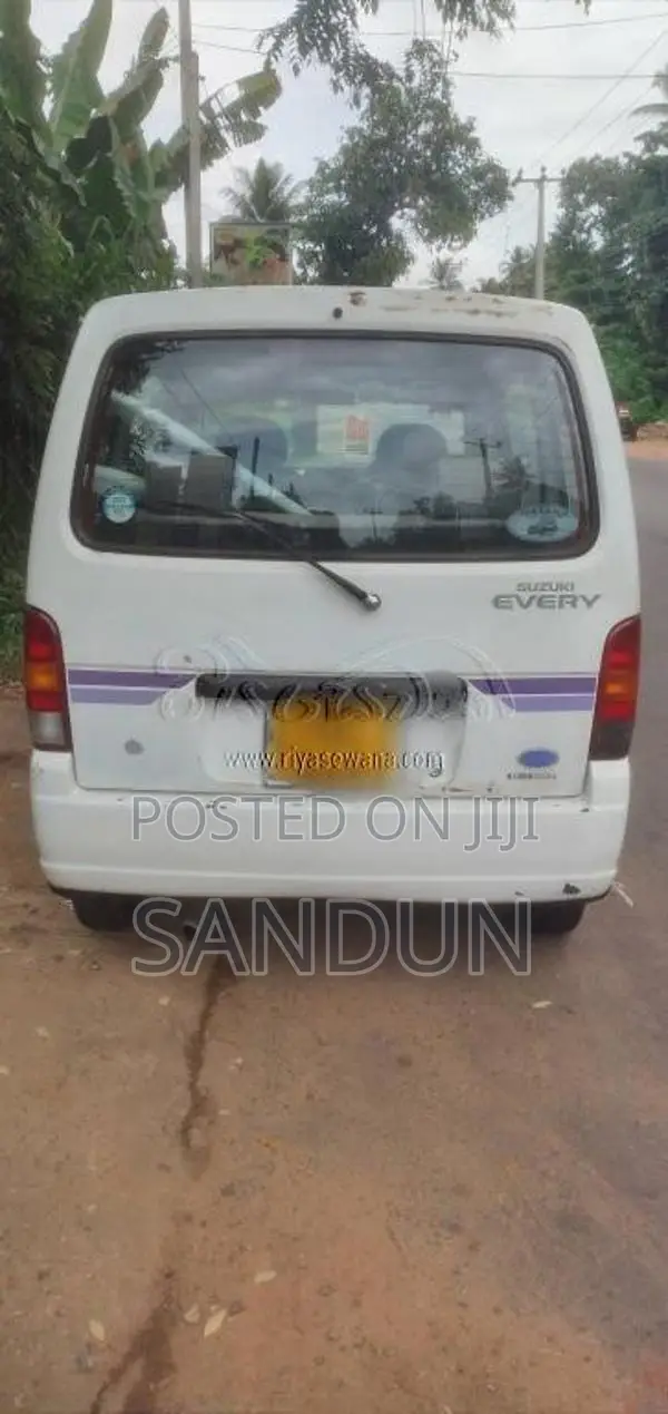 Suzuki Every 1999 Van (Used)