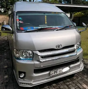 Toyota KDH High Roof 223B 2009 Van (Used)
