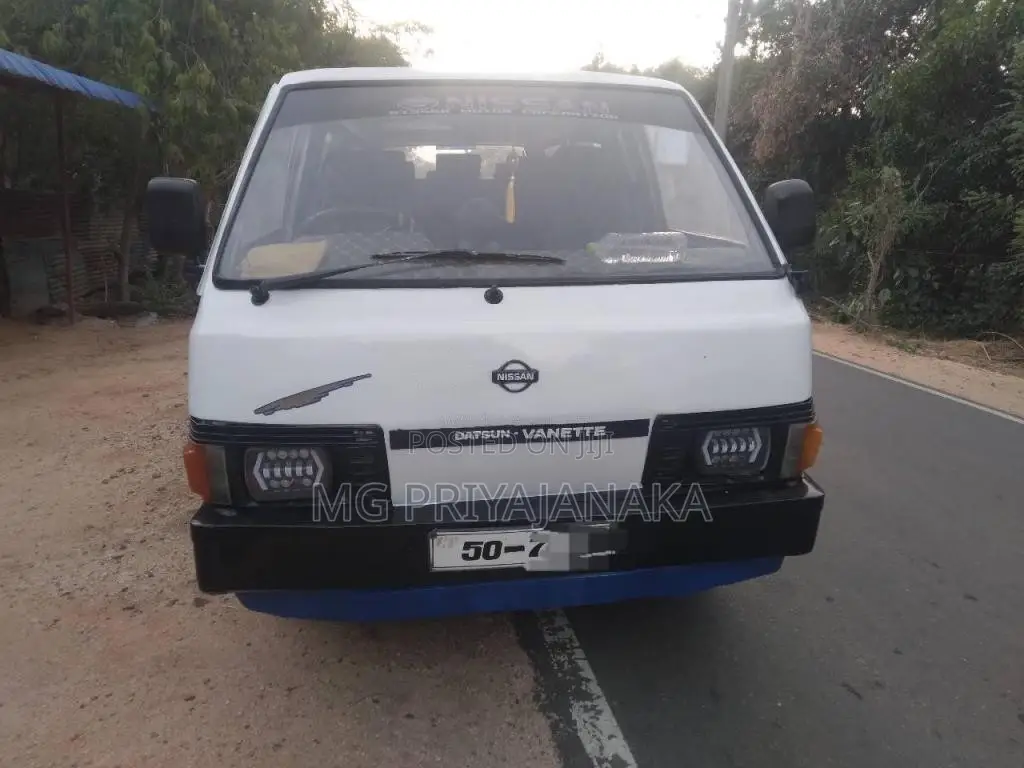 Nissan Vanette 1984 Van (Used)