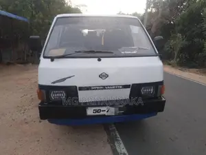 Nissan Vanette 1984 Van (Used)