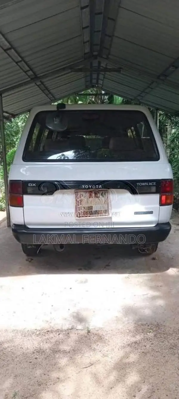 Toyota Townace 1992 Van (Used)