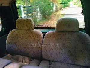 Nissan Serena 1992 Van (Used)
