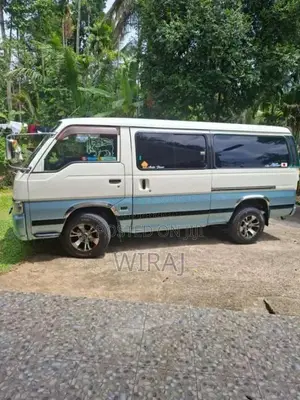 Nissan Caravan 1998 Van (Used)