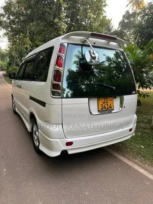 Toyota Noah CR41 2004 Van (Used)