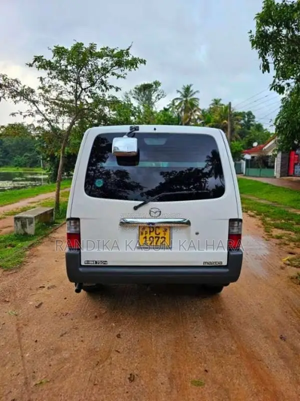 Mazda Bongo Lion Face 2007 Van (Used)
