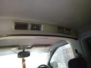 Toyota TOWNACE CR51 NOAH 1996 Van (Used)