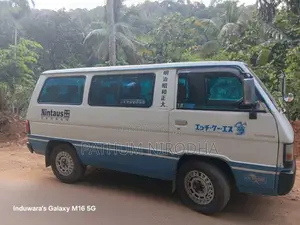 Mitsubishi L300 1983 Van (Used)