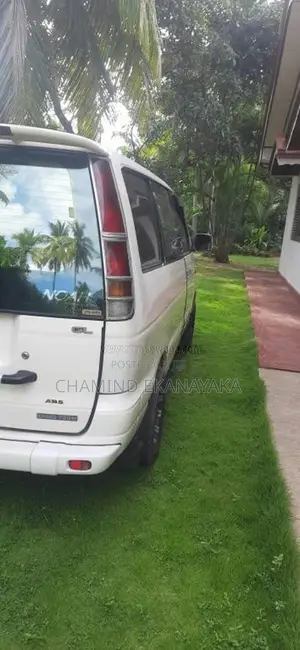 Toyota CR41 1998 Van (Used)