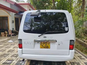 Nissan Vanette 2001 Van (Used)