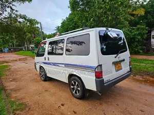 Mazda Bongo Lion Face 2007 Van (Used)