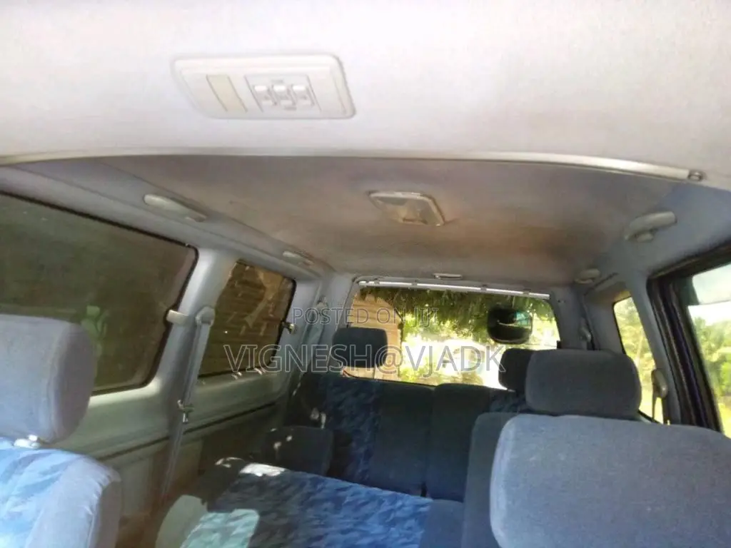 Toyota TOWNACE CR51 NOAH 1996 Van (Used)