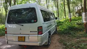 Mitsubishi PO15 2001 Van (Used)